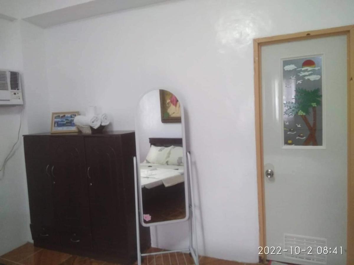 אלמינוס Alona'S Traditional Filipino Home Near 100 Islands Wharf מראה חיצוני תמונה