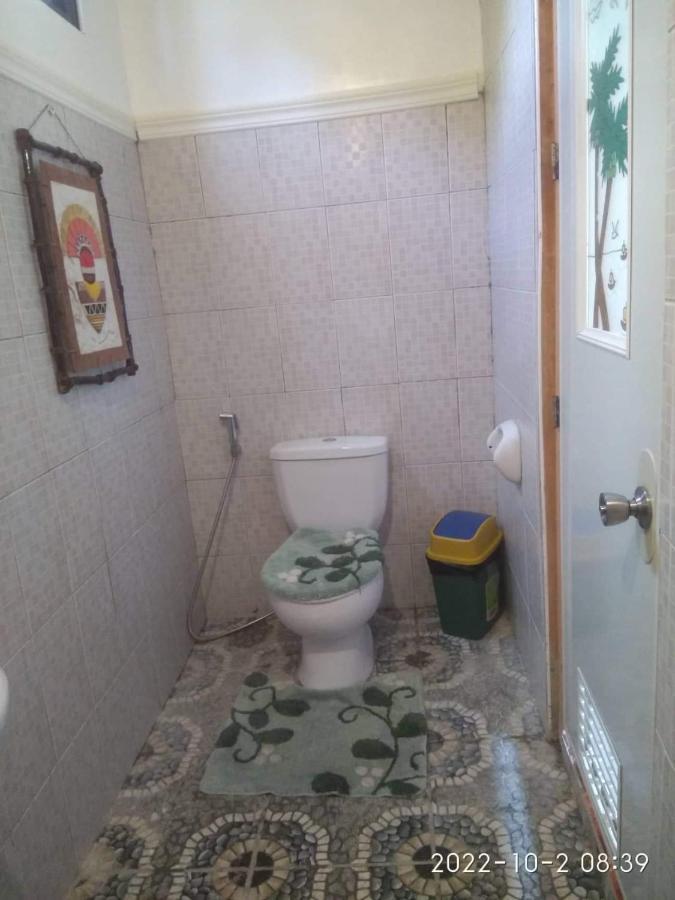 אלמינוס Alona'S Traditional Filipino Home Near 100 Islands Wharf מראה חיצוני תמונה
