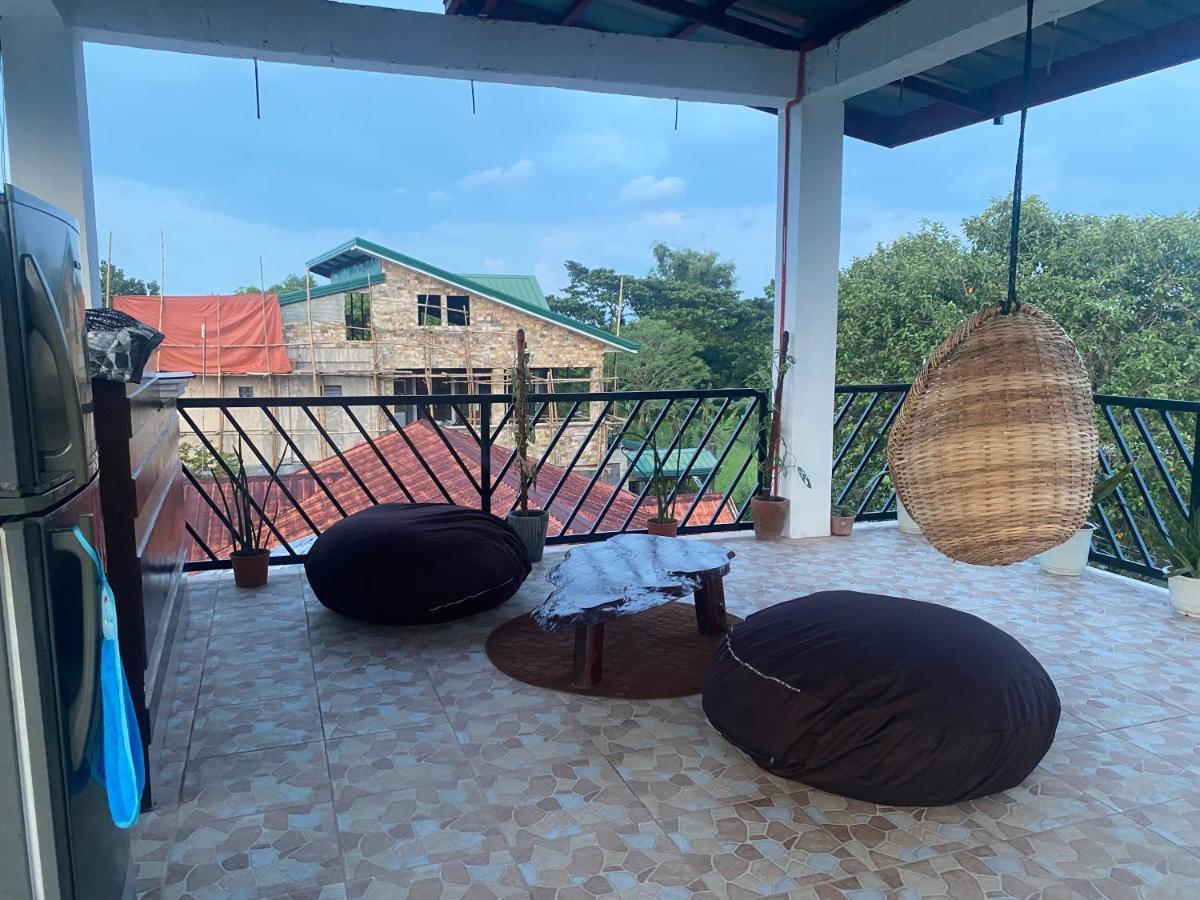 אלמינוס Alona'S Traditional Filipino Home Near 100 Islands Wharf מראה חיצוני תמונה