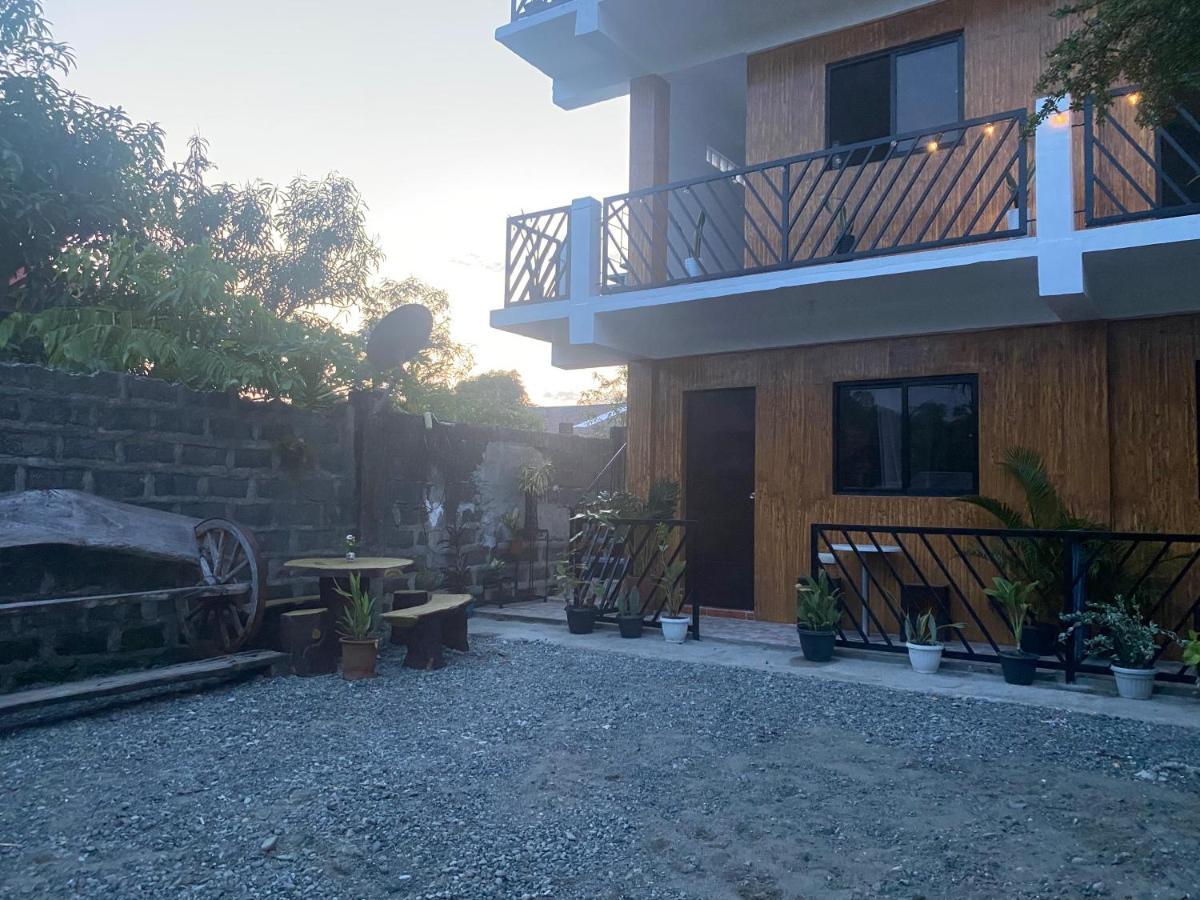 אלמינוס Alona'S Traditional Filipino Home Near 100 Islands Wharf מראה חיצוני תמונה